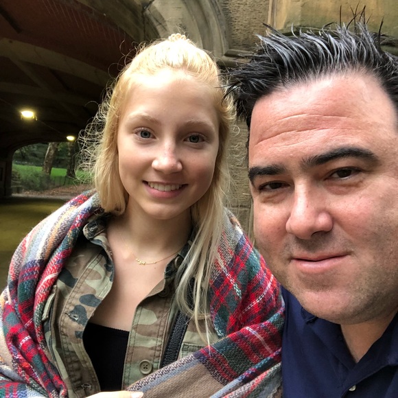 Meet your Posher, Brad and Samantha - Picture 1 of 1